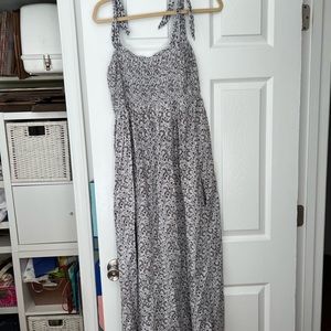 LACAUSA Blue Floral Smocked Sleeveless Maxi Dress Size Small